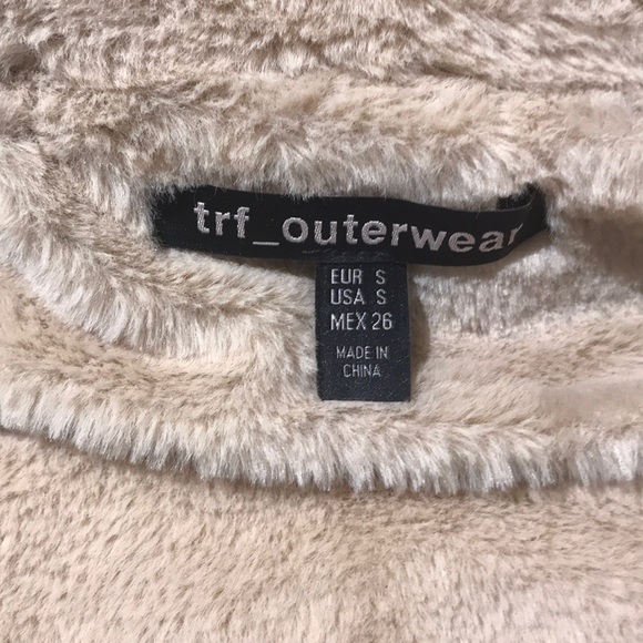 BLACK AND TAN JACKET WITH FUR HOOD - Picture 5 of 7